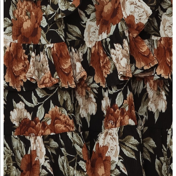 HELLO MOLLY Ruffled Dress ✨ - Picture 3 of 7